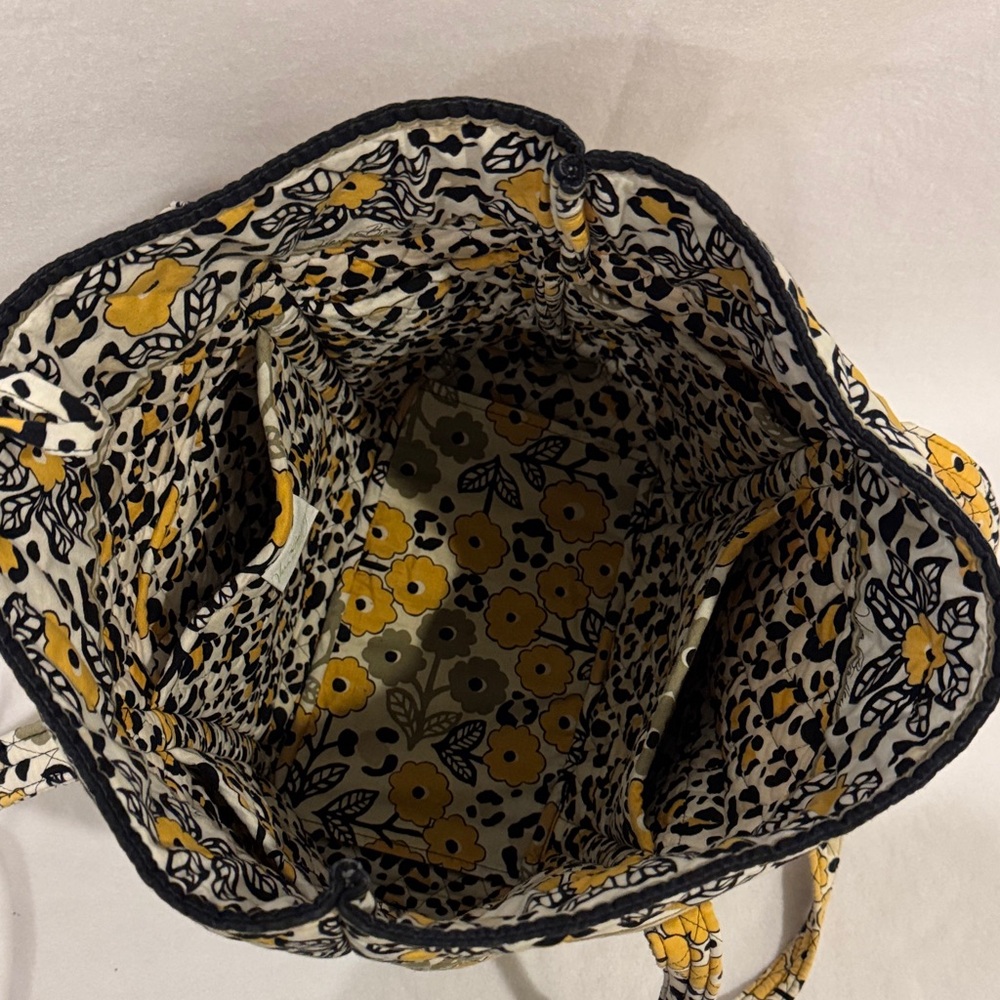 Vera Bradley Go Wild Tote Set (Retired) - Picture 4 of 9